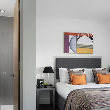 Templeton Place By Supercity Aparthotels Лондон Екстериор снимка