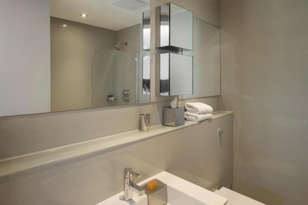 Templeton Place By Supercity Aparthotels Лондон Екстериор снимка